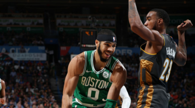 密切配合与 密切配合与