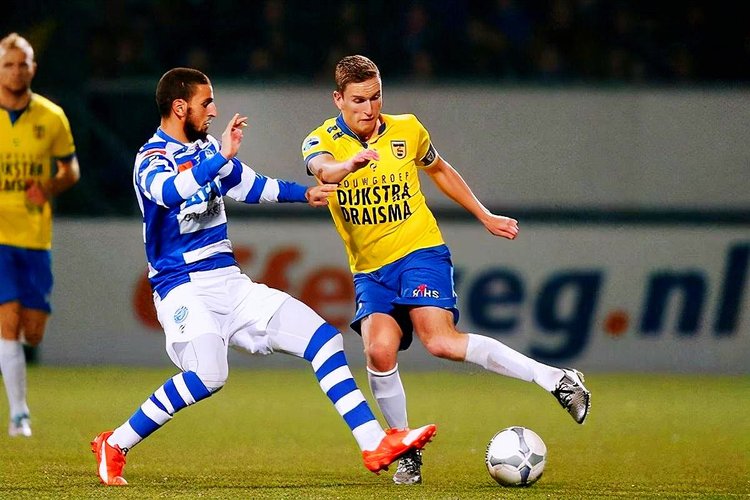 帮助球队完 帮助球队完