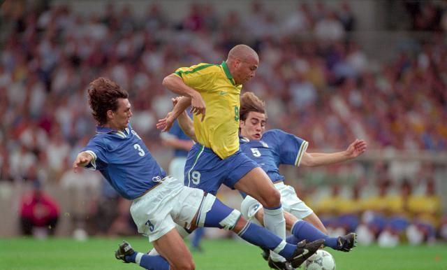 被新服装吸 被新服装吸